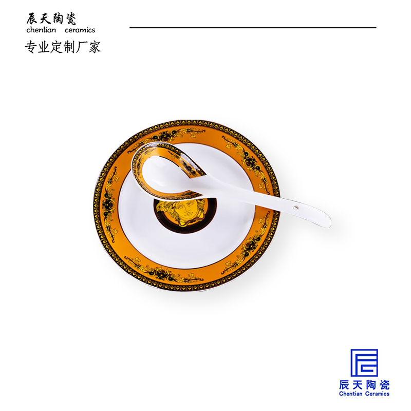 <b>范思哲定制 復(fù)古歐式典雅陶瓷餐具</b>